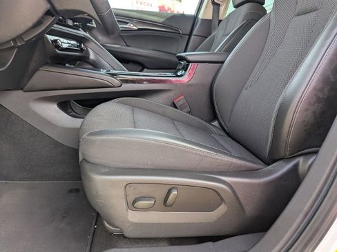 Used 2023 Buick Envision Preferred image 14