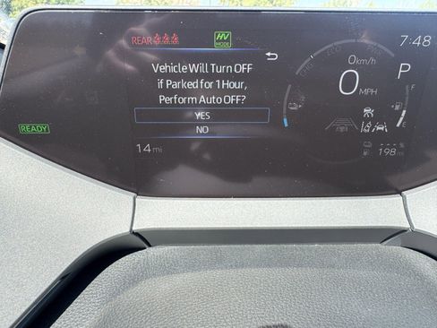 New 2026 Toyota Prius Plug-In Hybrid FWD image 21