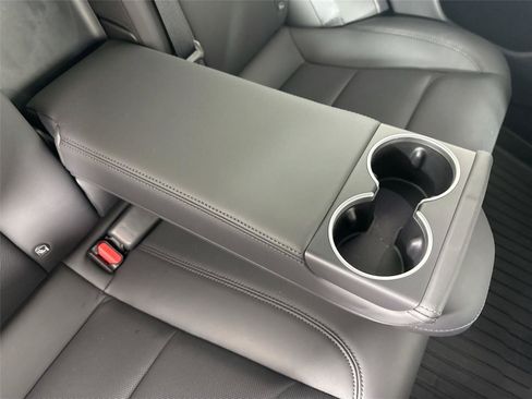 Used 2024 Tesla Model 3 Long Range RWD image 38