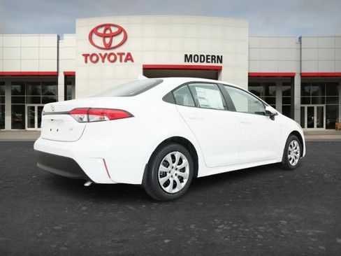 New 2026 Toyota Corolla LE image 15