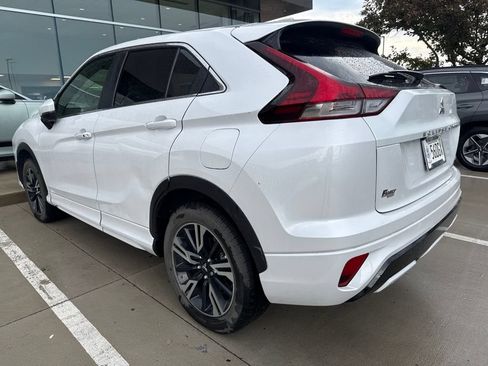 Used 2023 Mitsubishi Eclipse Cross SEL AWD/4WD image 2
