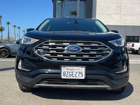 Used 2021 Ford Edge SEL w/ Convenience Package image 4