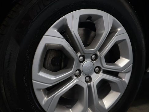 Used 2021 Land Rover Range Rover Evoque S image 29