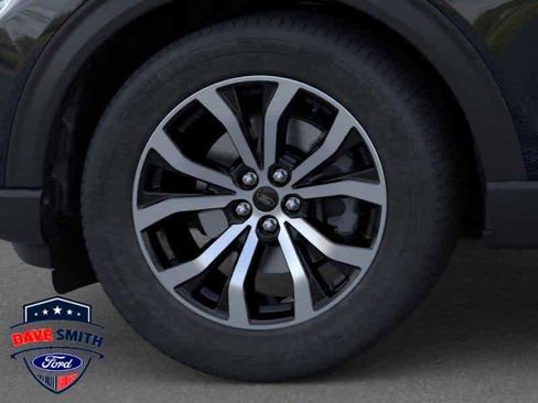 New 2026 Ford Explorer ST-Line image 1