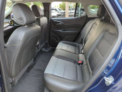 Used 2024 Chevrolet Trax LT w/ Driver Confidence Package FWD image 21