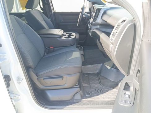 Used 2024 RAM 3500 Tradesman image 29