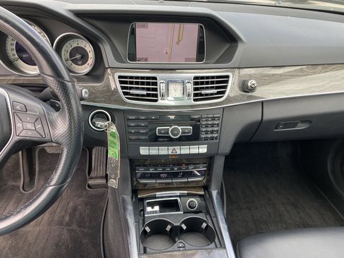 Used 2014 Mercedes-Benz E 350 Sedan w/ Premium 1 Package image 13