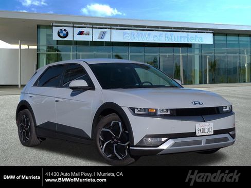 Used 2024 Hyundai Ioniq 5 SE image 1