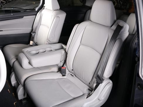 Used 2019 Honda Odyssey EX-L image 44