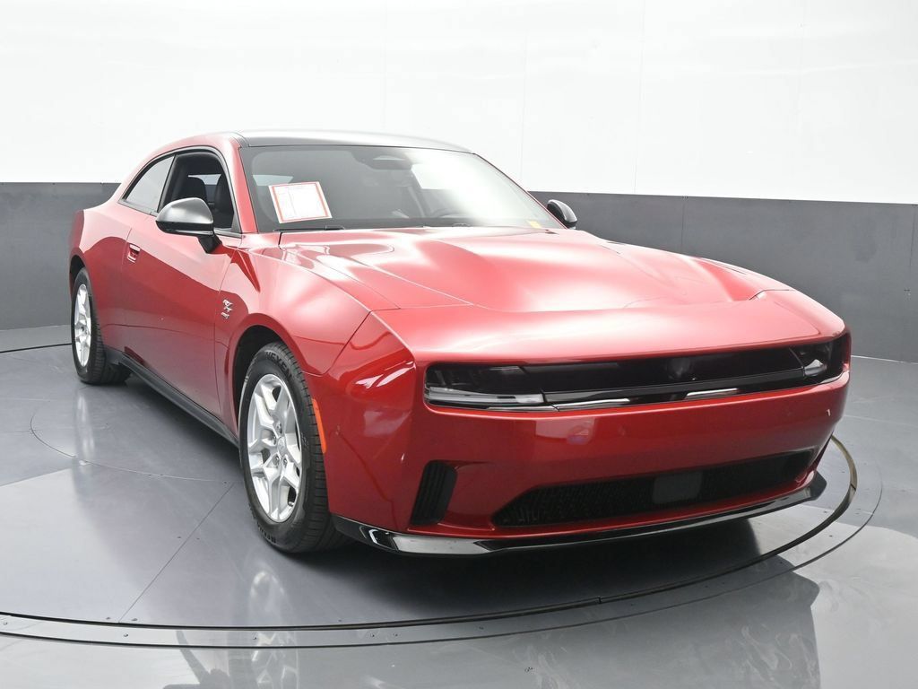 Used 2025 Dodge Charger Daytona R/T w/ Sun & Sound Package AWD/4WD image 9