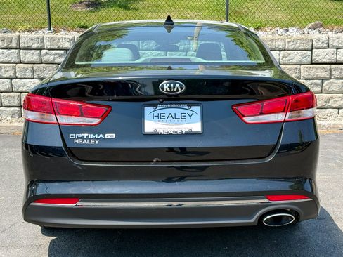 Used 2017 Kia Optima LX FWD image 6