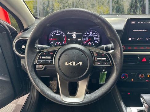 Used 2024 Kia Forte LXS FWD image 18