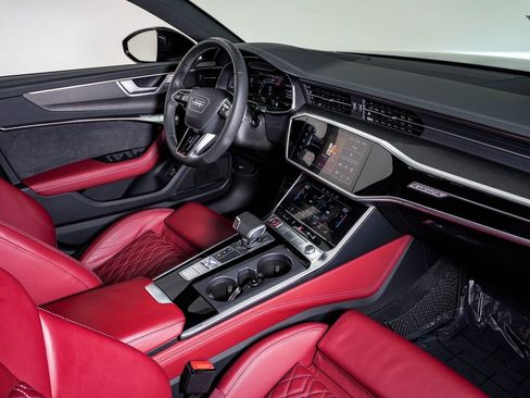 Used 2024 Audi S6 Premium Plus w/ Premium Plus Package image 15