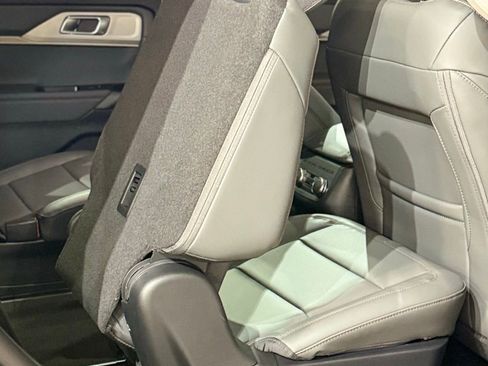 New 2026 Ford Explorer Active w/ Active Comfort Package AWD/4WD image 73