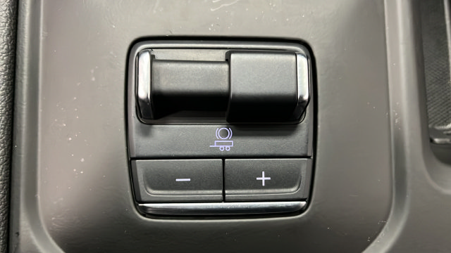 Used 2025 GMC Sierra 3500 AT4 w/ AT4 Premium Plus Package AWD/4WD image 35