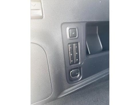 Used 2025 Ford Expedition Active RWD image 36