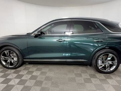 Used 2024 Genesis Electrified GV70 AWD/4WD image 8