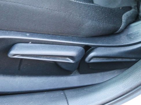 Used 2023 Honda Civic LX image 27