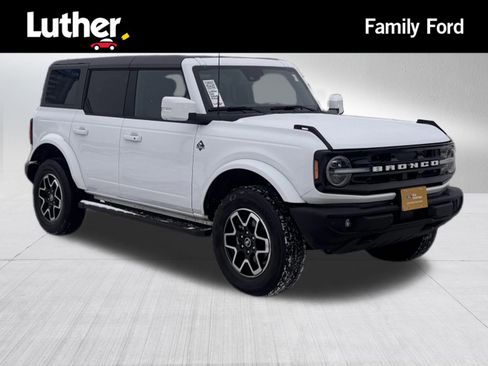 Certified 2024 Ford Bronco Outer Banks image 1