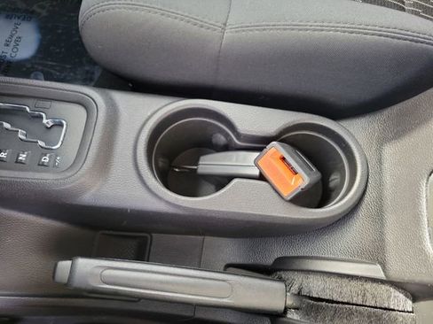 Used 2012 Jeep Wrangler Rubicon w/ PWR Convenience Group image 22