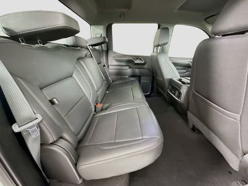 Used 2022 GMC Sierra 1500 SLT w/ SLT Convenience Package image 28