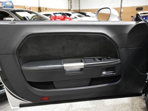 Used 2012 Dodge Challenger SRT8 image 13