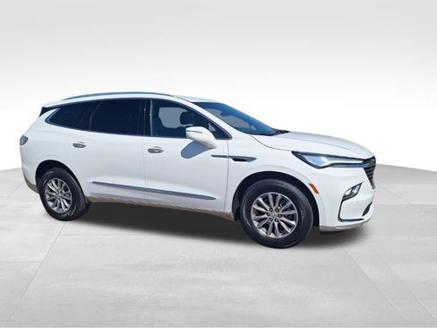 Certified 2024 Buick Enclave Premium image 9