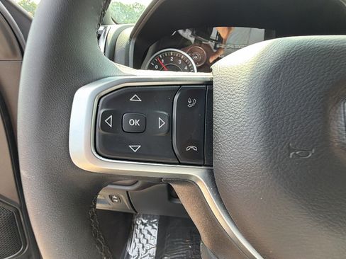 Used 2025 RAM 1500 Big Horn AWD/4WD image 27