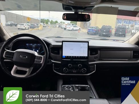 Used 2022 Ford Expedition XLT AWD/4WD image 6