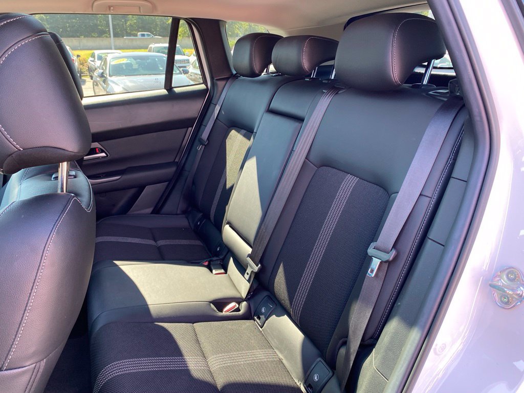 Used 2025 MAZDA CX-50 AWD 2.5 S w/ Premium Package image 26