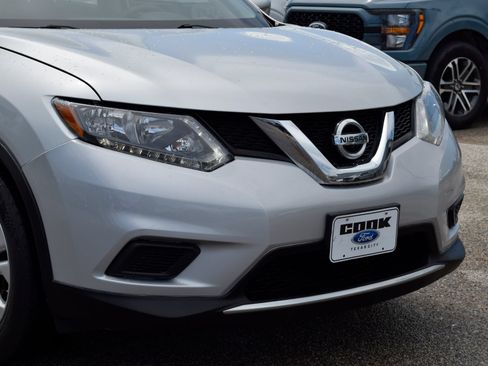 Used 2016 Nissan Rogue SV w/ SV Premium Package FWD image 25