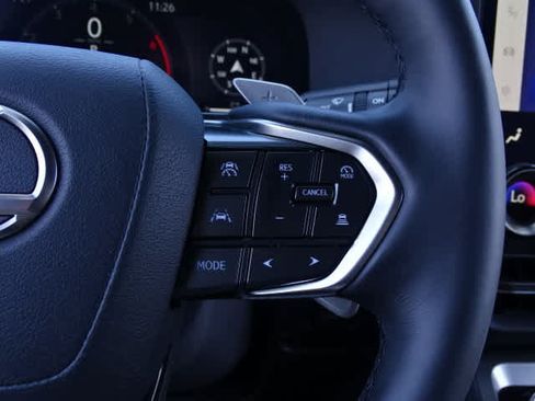 Used 2026 Lexus GX 550 AWD/4WD image 37