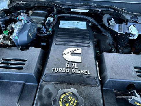 Used 2022 RAM 3500 Laramie w/ Night Edition AWD/4WD image 32