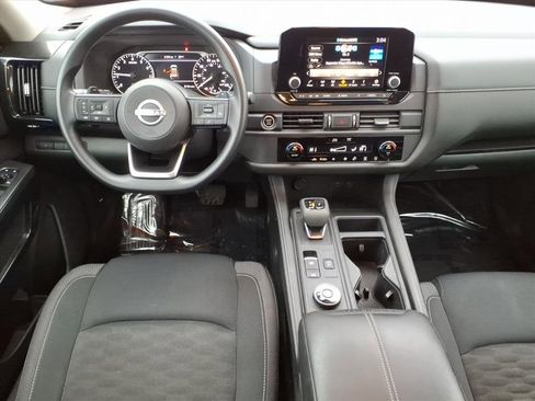 Certified 2024 Nissan Pathfinder S image 10