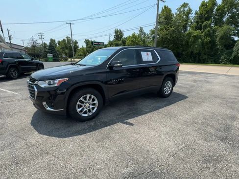 Used 2019 Chevrolet Traverse LT AWD/4WD image 4