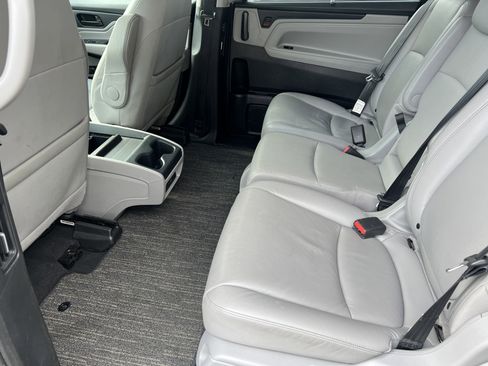 Used 2023 Honda Odyssey EX-L image 17