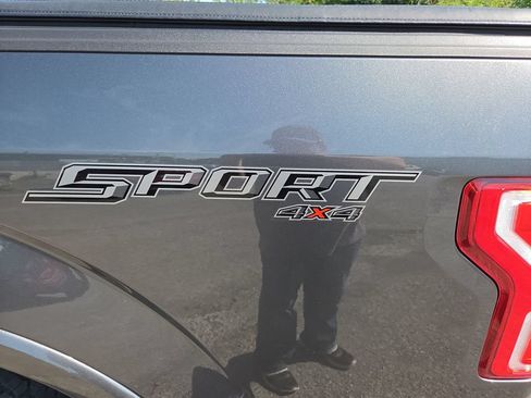 Used 2018 Ford F150 XLT w/ Equipment Group 302A Luxury AWD/4WD image 24