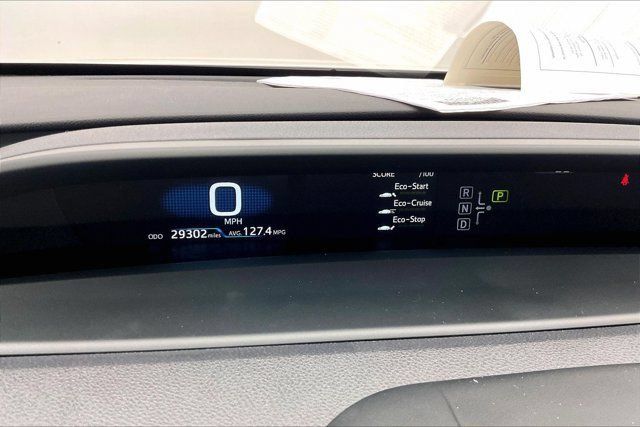 Used 2022 Toyota Prius Prime XLE FWD image 23
