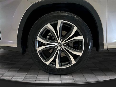 Used 2019 Lexus RX 350 FWD w/ Navigation Package image 32
