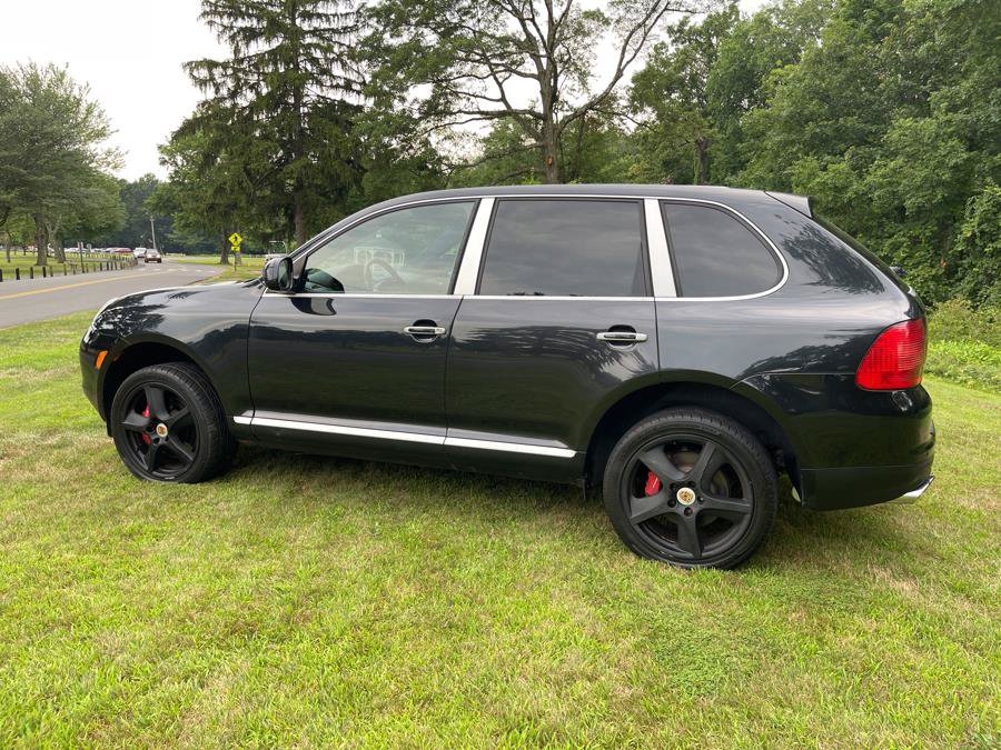 Used 2005 Porsche Cayenne Turbo AWD/4WD image 15