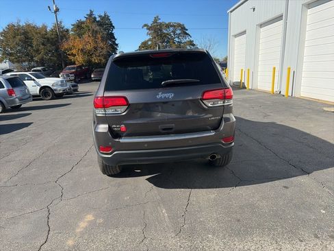 Used 2020 Jeep Grand Cherokee Limited w/ Luxury Group II image 6