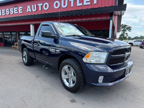 Used 2013 RAM 1500 Express RWD image 1