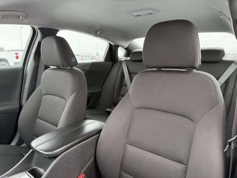 Used 2024 Chevrolet Malibu LT image 11