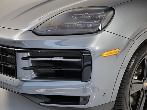 New 2026 Porsche Cayenne E-Hybrid Coupe image 11