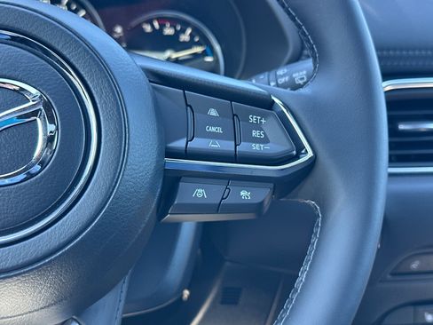 New 2025 MAZDA CX-5 Signature image 24
