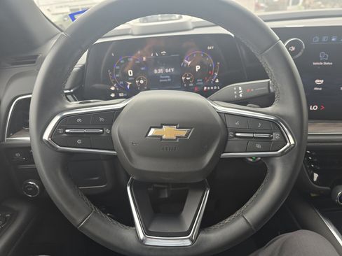 Used 2025 Chevrolet Tahoe LS image 12