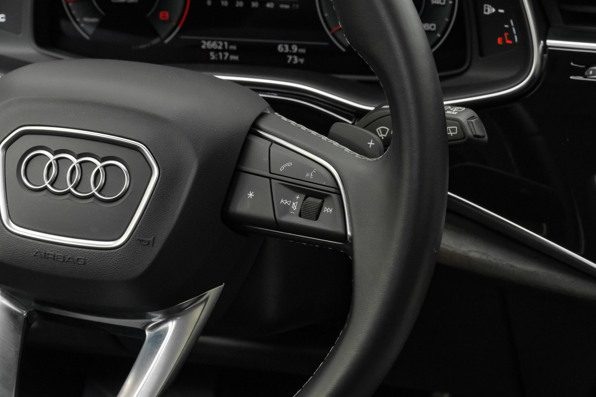 Used 2023 Audi Q8 Premium Plus w/ Premium Plus Package AWD/4WD image 21