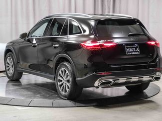 Used 2024 Mercedes-Benz GLC 300 video 2