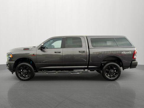 Used 2019 RAM 2500 Big Horn w/ Night Edition AWD/4WD image 4