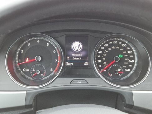 Used 2019 Volkswagen Atlas SE image 26